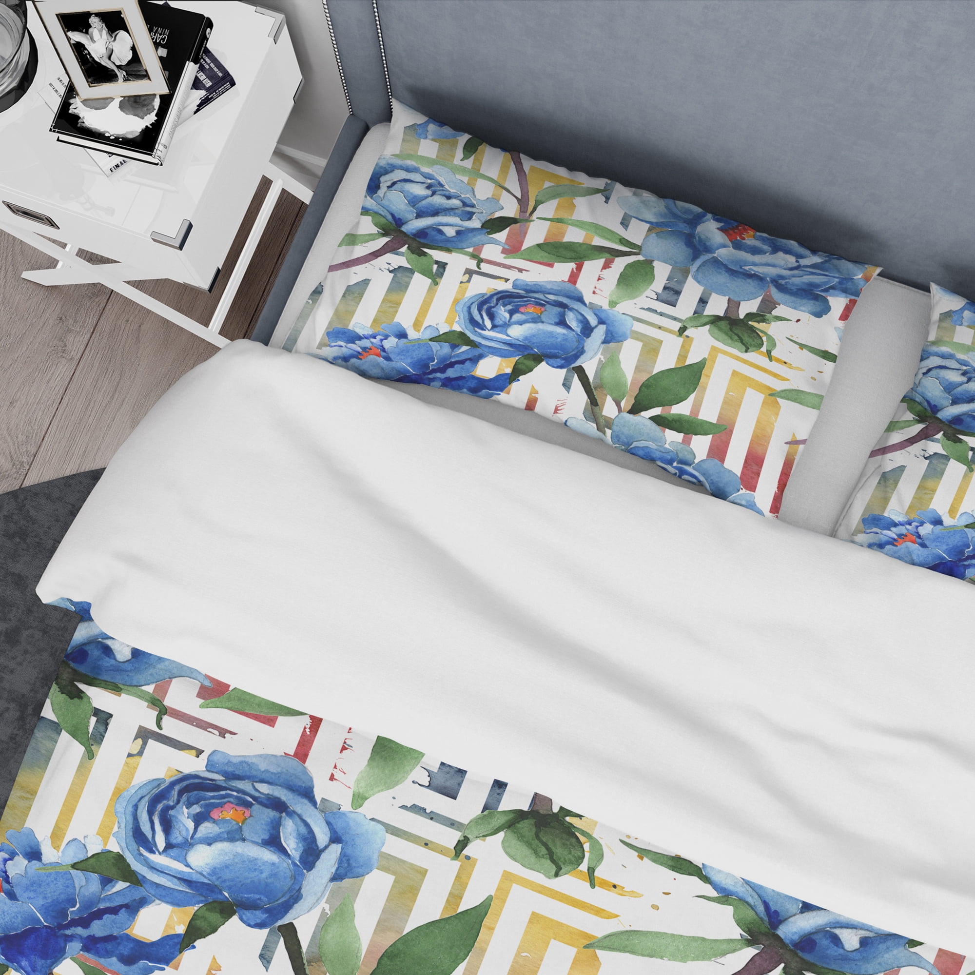 Designart 'Retro Floral Botanical Design I' Mid-Century Modern Duvet Cover Set