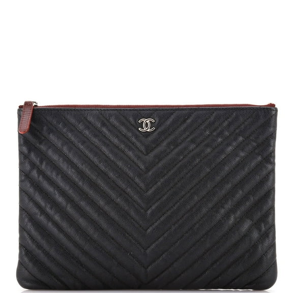 Pre-Owned O Case Clutch Chevron Caviar Medium By Rebag