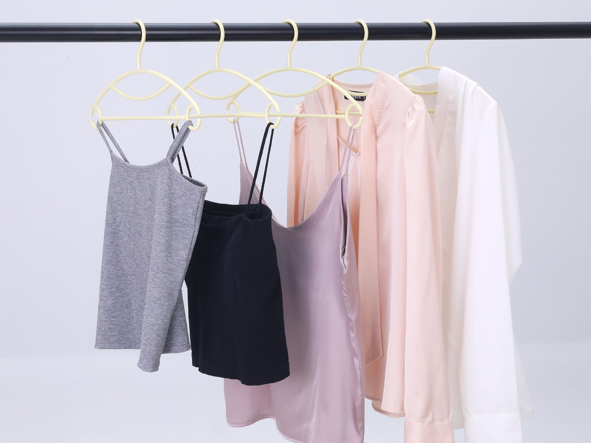 Unique Bargains Plastic Non-Slip Hangers Space Saving Clothes Hangers 30 Packs Beige