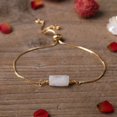 thumbnail image 1 of Granjero Gordo Pulsera de piedra curativa delicada Una variedad de accesorios de piedra prismática pulsera cadena de metal-Blanco A, 1 of 5