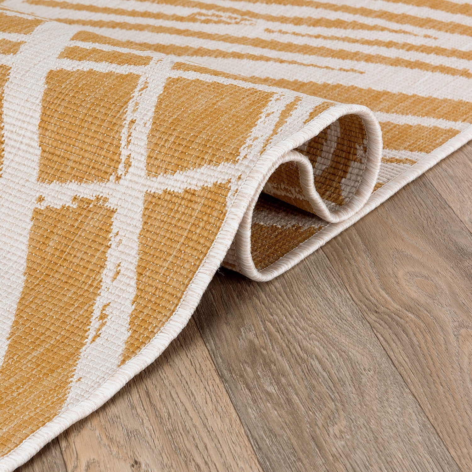 World Rug Gallery Contemporary Nature Inspired Tropical Leaves Reversible Indoor/Outdoor Area Rug - Yellow 5'x7'