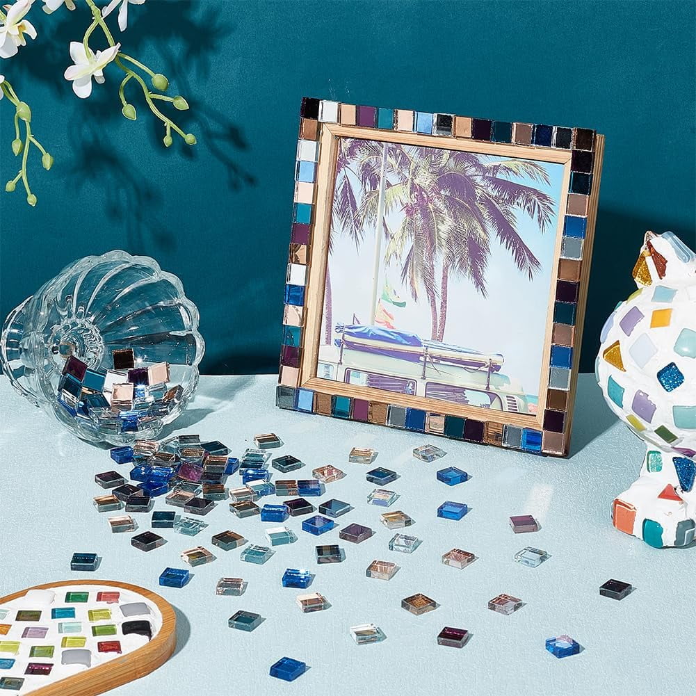 1 Box 320pcs Mirror Mosaic Tiles for Crafts 10mm Square Glass Mirror Tiles Mini Glass Decorative Mosaic Tiles for Home Decoration Art Crafts Jewelry Disco Ball Making Clear No Hole