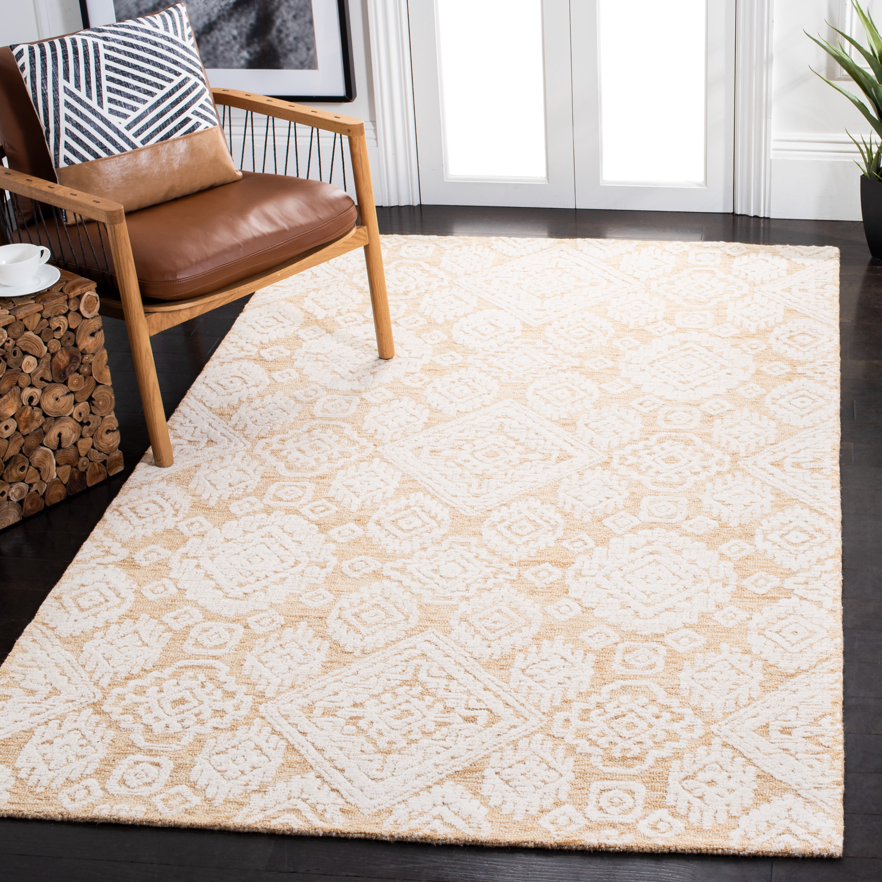 SAFAVIEH Metro Riley Medallion Area Rug, Gold/Ivory, 5' x 8'
