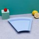 thumbnail image 5 of Fiudx Platos Trapezoidales, Vajilla de Plástico Ligero y Duradero, Apto para Microondas y Lavavajillas, Elegantes Opciones de Color, Versátil para Comidas o Camping, Ideal para Uso Doméstico o Al Air, 5 of 6