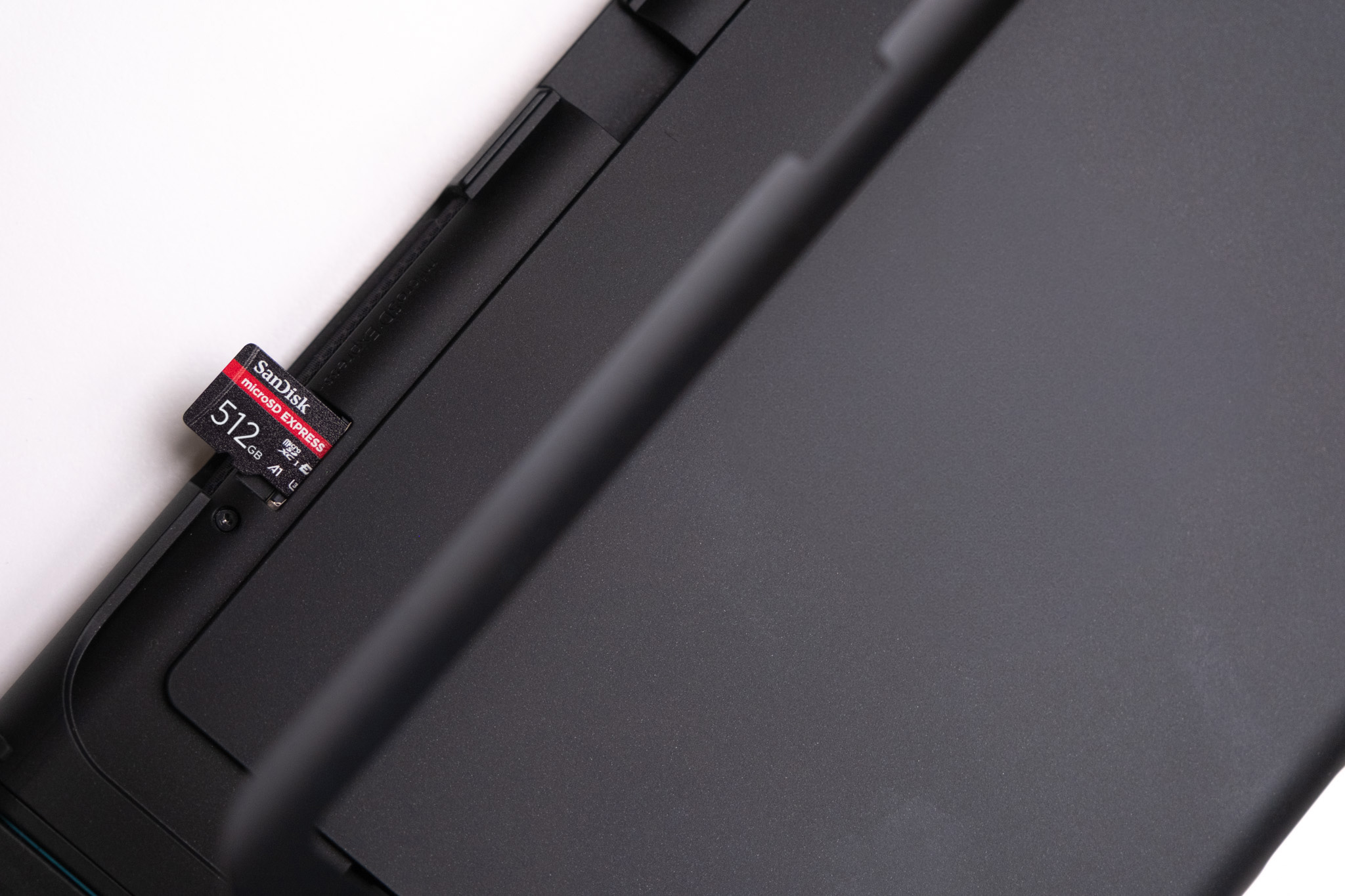 SanDisk 512GB GamePLAY MicroSD Express Card photo 6