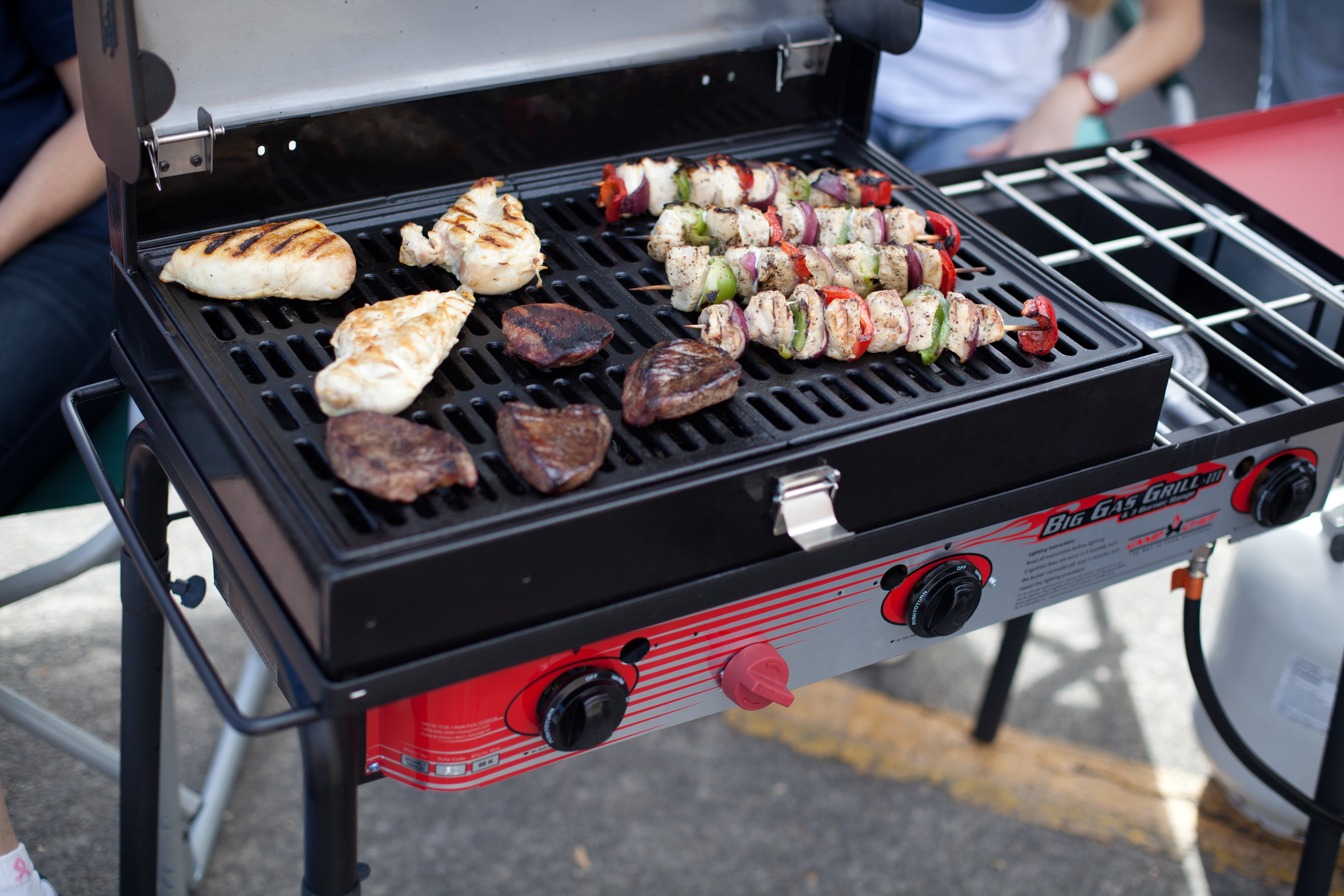 Camp Chef 3 Burner Barbecue Box with Hinged Lid with Thermometer