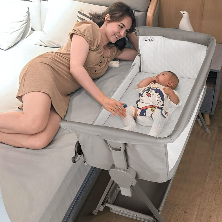 Chicco Next 2 Me Bedside Crib Hire - TinyExplorers