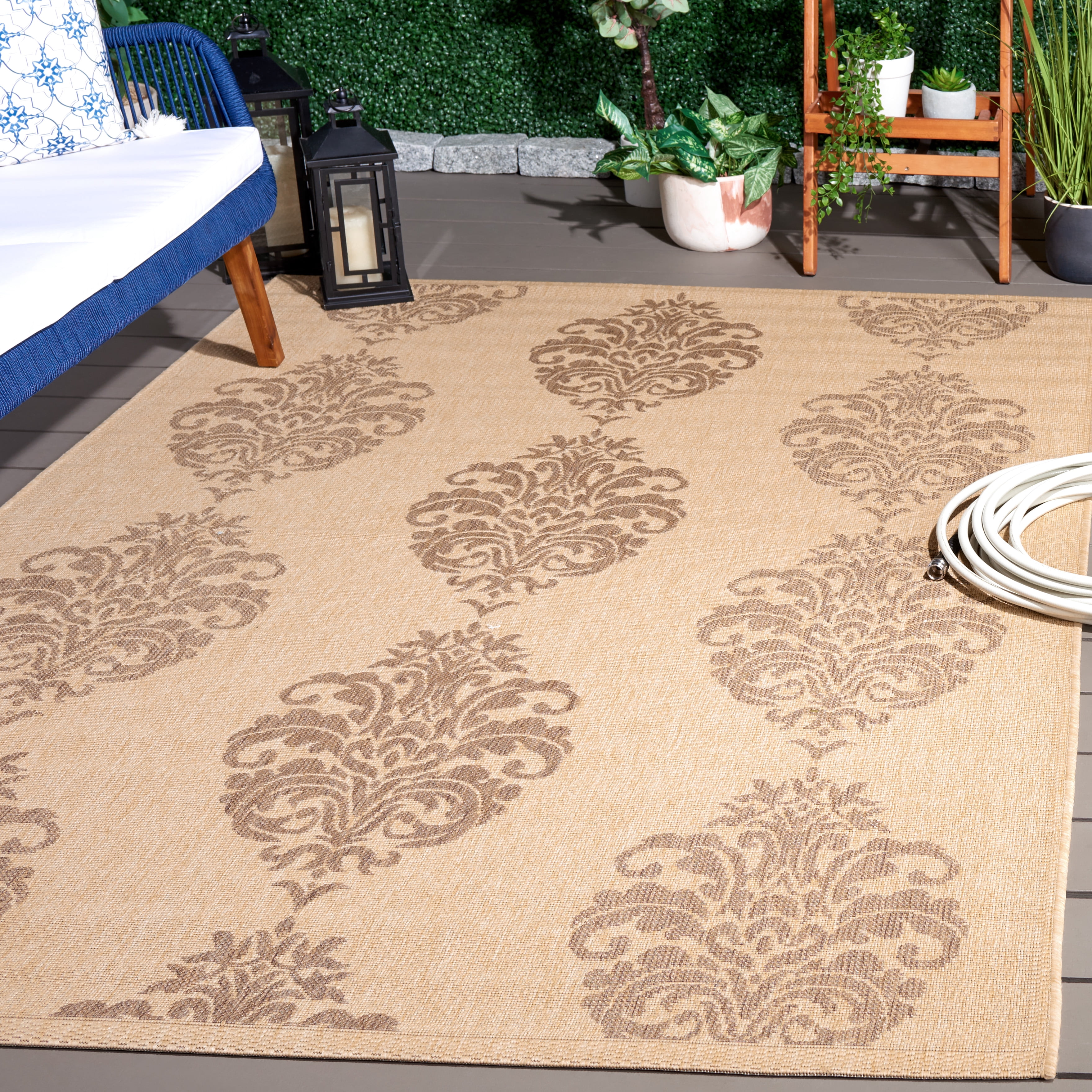 Safavieh Courtyard Jenny Medallion Indoor/Outdoor Area Rug, Natural/Brown, 5'3" x 7'7"