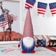 thumbnail image 1 of Muñeca anciana sin rostro de tela no tejida del Día de la Independencia | Decoración patriótica de 32 cm en rojo, azul y blanco | Adorno de gnomo para el 4 de julio | Regalo festivo para decorar la m, 1 of 5
