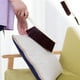 thumbnail image 1 of Cepillo de limpieza con mango de goma multiusos para sofá, cama, alfombra - Herramienta de eliminación de pelo y residuos - Cerdas que no se desprenden - Suave con las telas - Diseño ergonómico para, 1 of 7