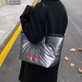 thumbnail image 2 of Bolso Hobo Plumón para Mujer Bolso Hombro Acolchado Informal Bolso Mano para Compras Invierno (gris), 2 of 9