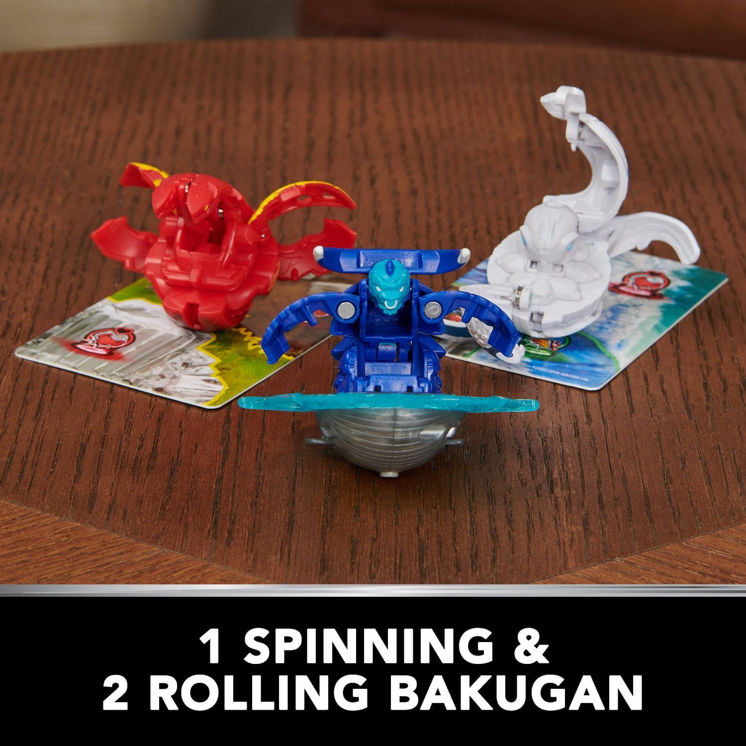 Bakugan Starter 3-Pack, Special Attack Mantid, Titanium Dragonoid, et Trox, figurines articulées personnalisables qui tournent et cartes à collectionner, jouets pour garçons et filles à partir de 6 an