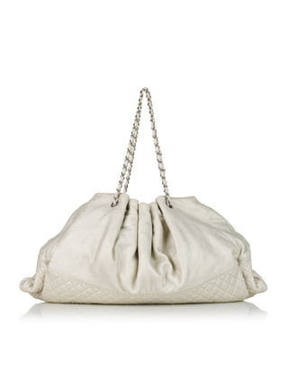 Pre-owned Chanel White Leather Large 22 Hobo Bag