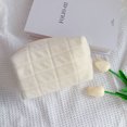 thumbnail image 4 of Bolsa de maquillaje en forma de bloque, bolsa de cosméticos de felpa, bonita bolsa de almacenamiento suave con cremallera para artículos de tocador de viaje, suministros de oficina, cosméticos,, 4 of 5