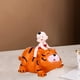 thumbnail image 4 of Hucha pequeña con forma de cerdito, regalo de cumpleaños, juguete infantil con forma de animal, caja para guardar cosas chico naranja, 4 of 9