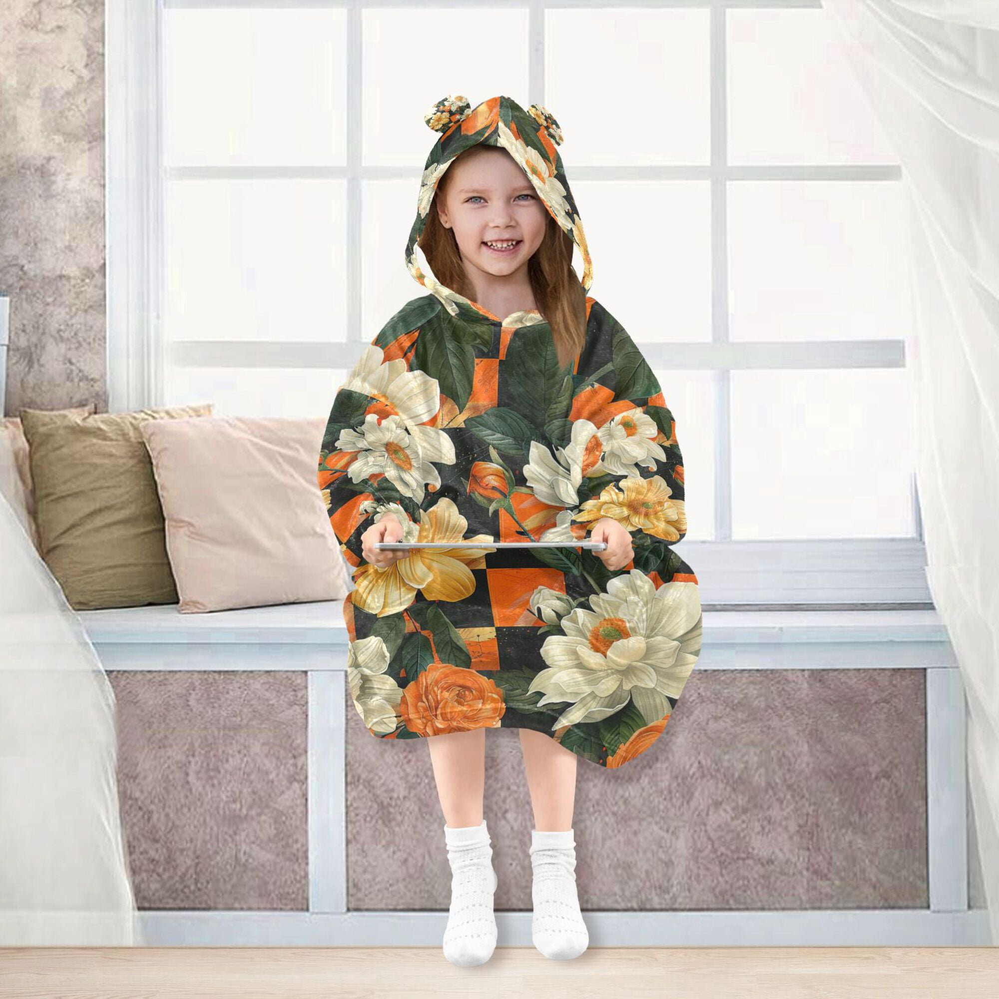 FORMRS Wearable Blanket Hoodie with Sleeves for Kids Cozy Flannel Sweatshirt, Bright Floral