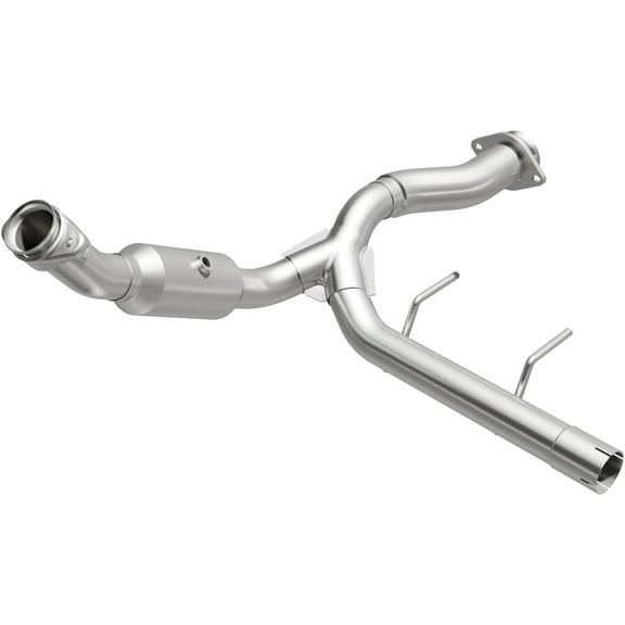 MagnaFlow Exhaust Products Catalytic Converter-Direct Fit P/N:5551470