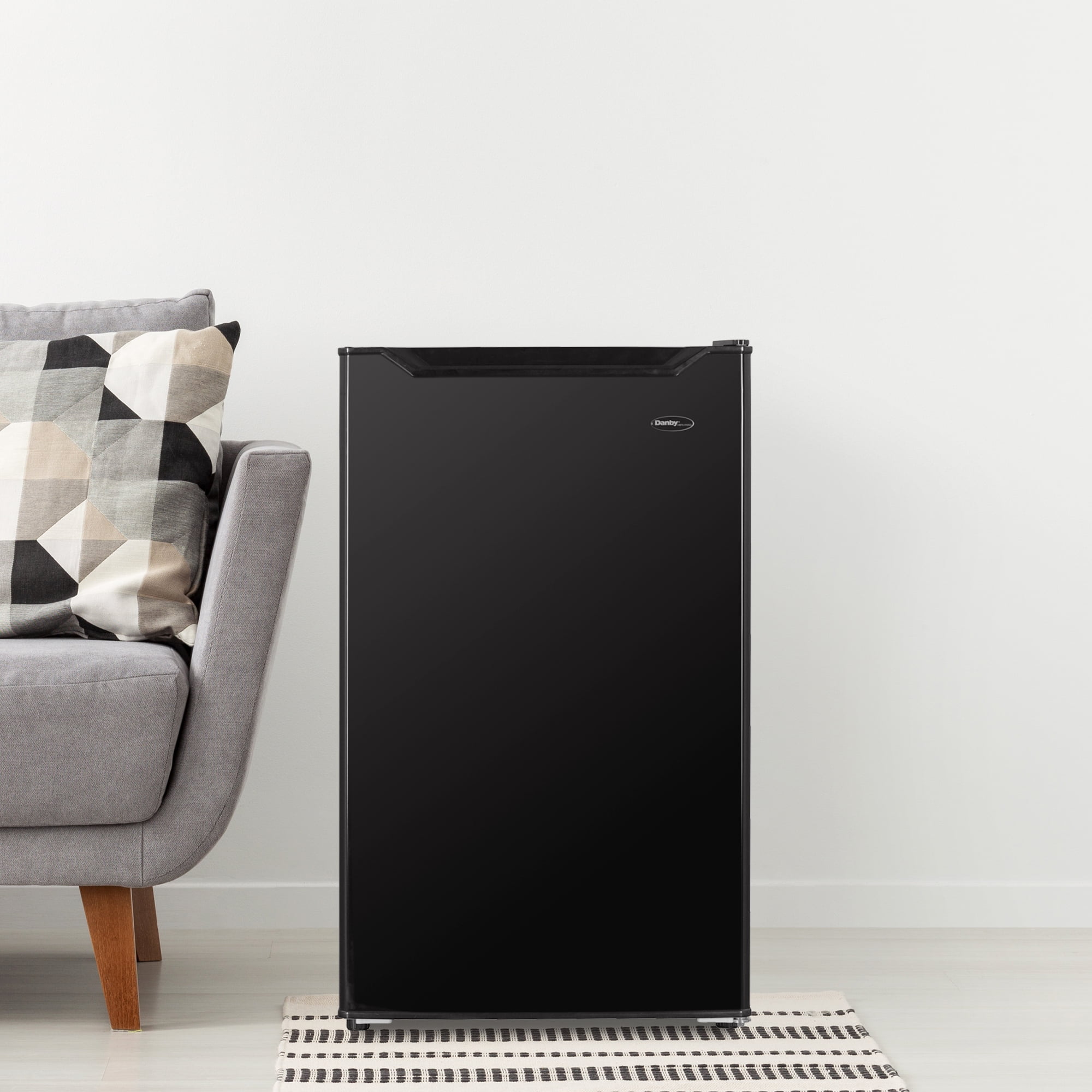 Danby 4.4 cu. ft. Compact Fridge in Black (DCR044B1BM)