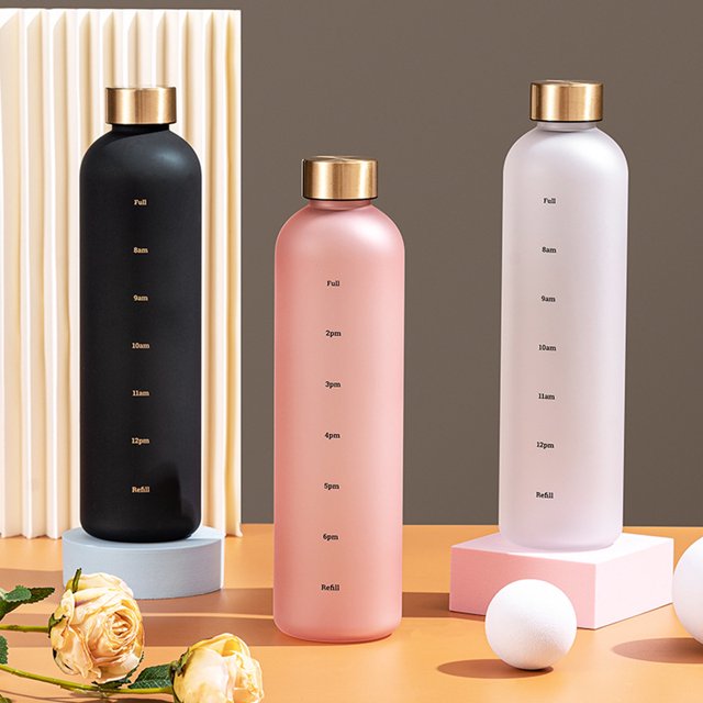 Muyoka Botella de agua deportiva motivacional de 32 oz con marcador de tiempo Taza de agua a prueba de fugas sin BPA Muyoka Hogar