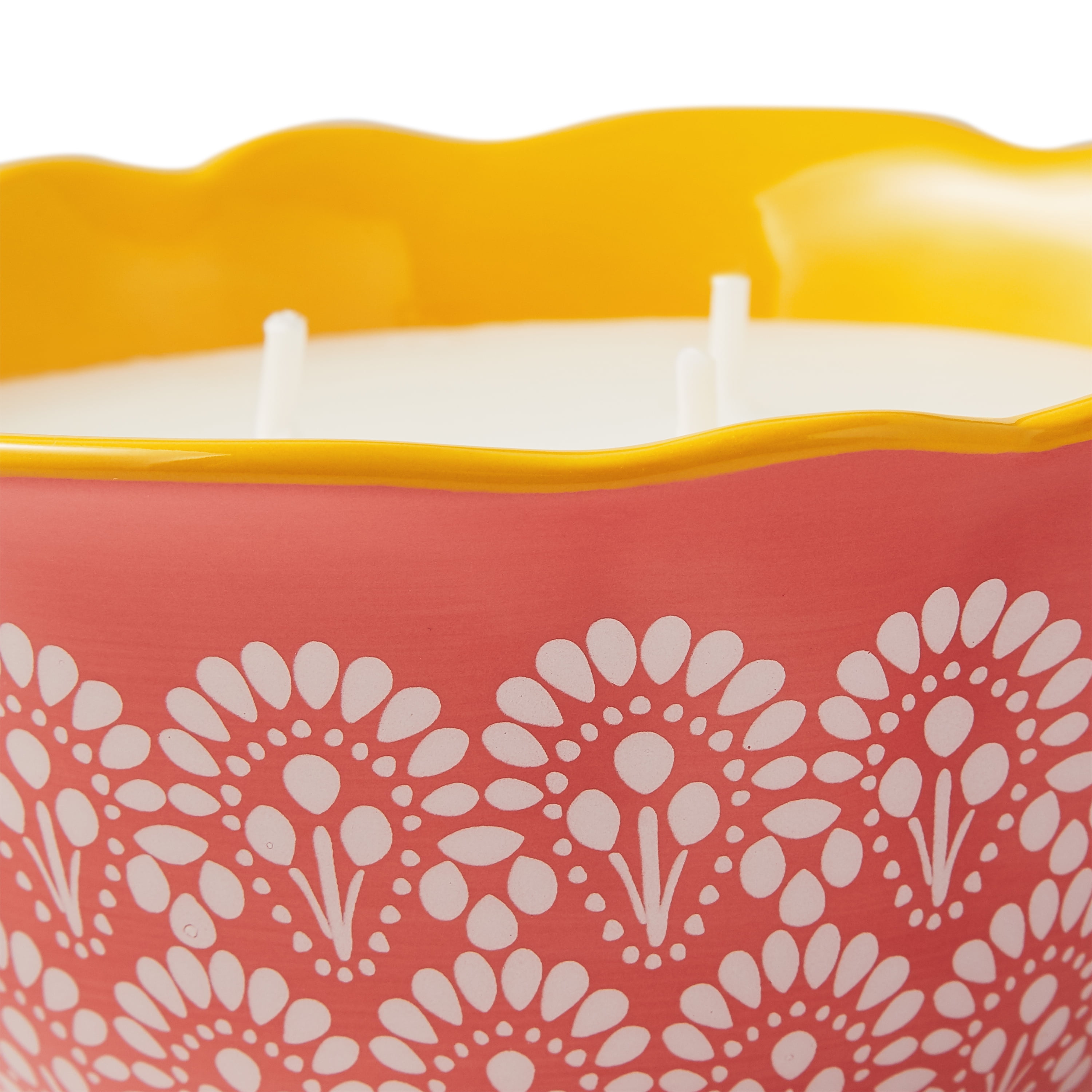 The Pioneer Woman Betsy 3-Wick Outdoor Citronella Candle, Pink