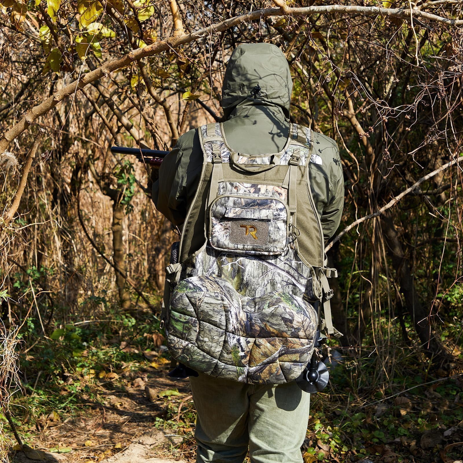 TR Turkey Vest for Hunting with Frame and Seat,Camo Hunting Vest with Kickstand,Memory Foam Cushion, Game Pouch & Multi-Pocket Storage Lightweight Adjustable Turkey Hunting Gear for Men Women