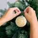 thumbnail image 5 of Juego De 3 Bolas Navideas De Cristal De 12, 7 Cm (5 Pulgadas), Transparentes Y Brillantes, Ideales Para Decorar El Rbol De Navidad O Para Fiestas De Oficina., UKHBMC, 5 of 8