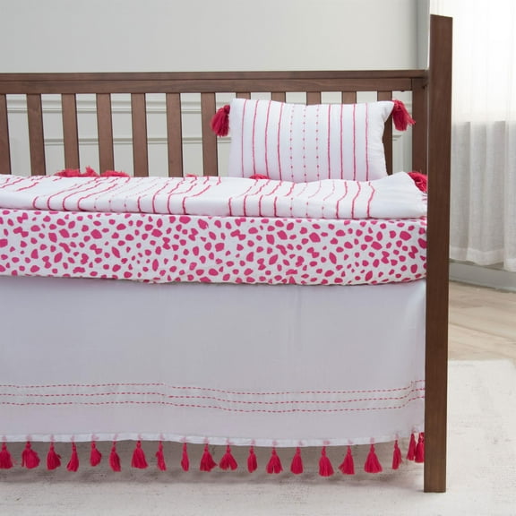 Rizzy Home Rowan 38" X 50" White/Pink Striped Cotton/Polyester Toddler Quilt