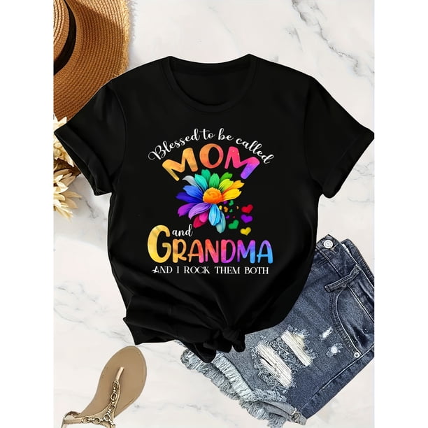Bendecida de ser llamada Mamá y Abuela Camiseta Gráfica - Cuello de tripulación casual, manga corta, camiseta de talla plus con estampado floral y corazón colorido, poliéster, ropa de temporada, camis