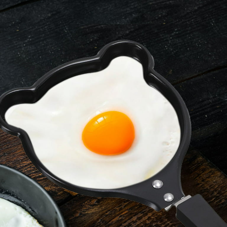 12cm Mini Frying Pan Round Egg Pan One Egg Fry Pan Egg Pancake Maker Omelet  Mini Breakfast Pan with Long Handle Safe Cookware Small Egg Skillet (Pink)