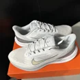 thumbnail image 3 of New in Box Nike Air Winflo 9 Womens size 11, 3 of 6