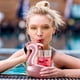 thumbnail image 3 of Soporte inflable para bebidas Sumind Flamingo, 12 piezas, 3 of 7