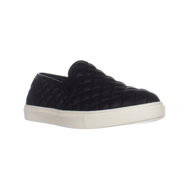 Ecentrcq black 2024 steve madden