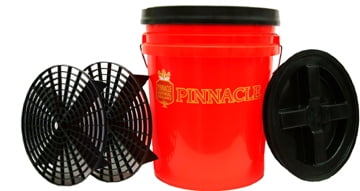Pinnacle Natural Brilliance 5 Gallon Auto Wash Bucket Combo