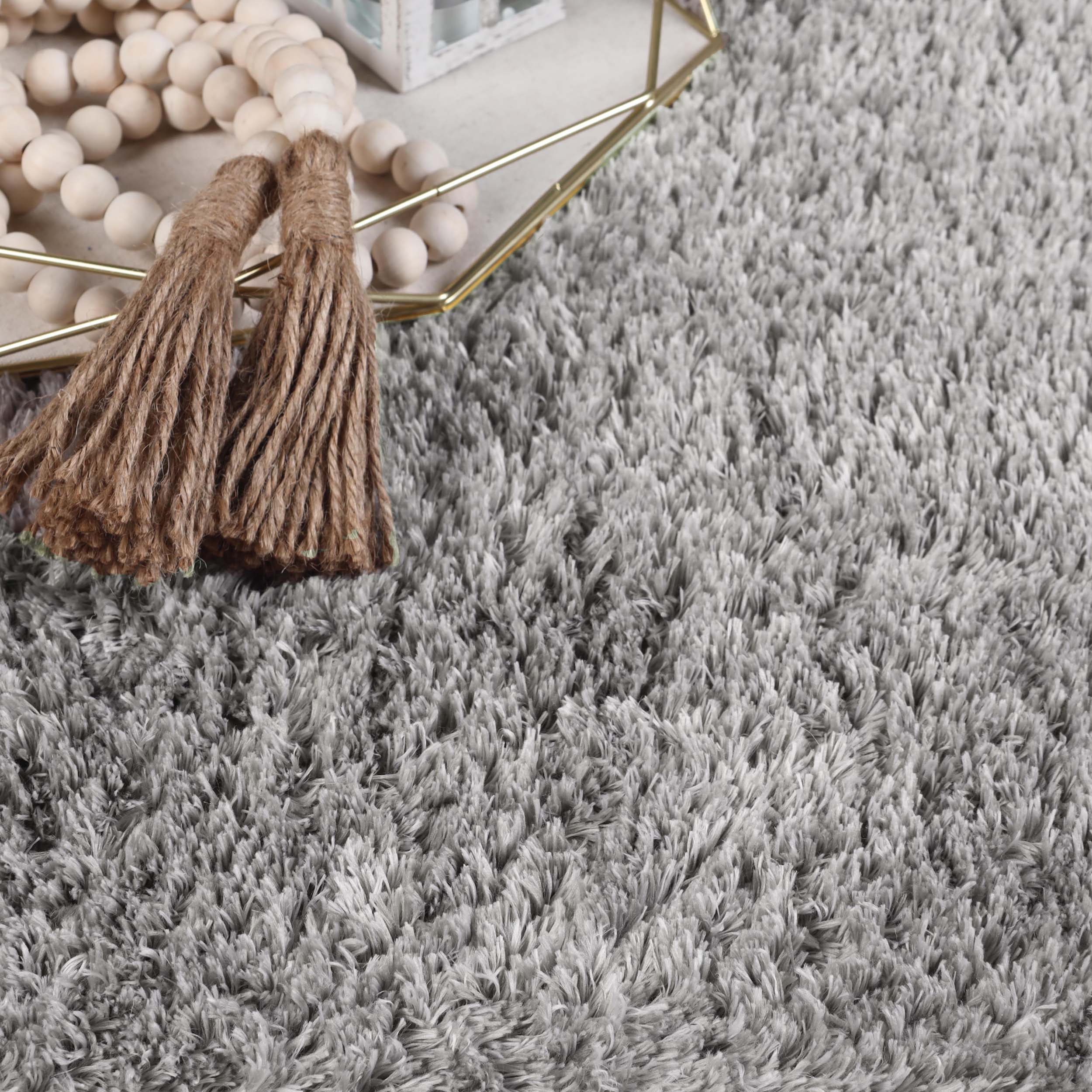 Superior California Shag Non-Slip Indoor Runner Area Rug, 2' 7" x 6', Silver