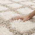 thumbnail image 2 of Safavieh Layla Tapis Géométrique Shag, 2 of 8