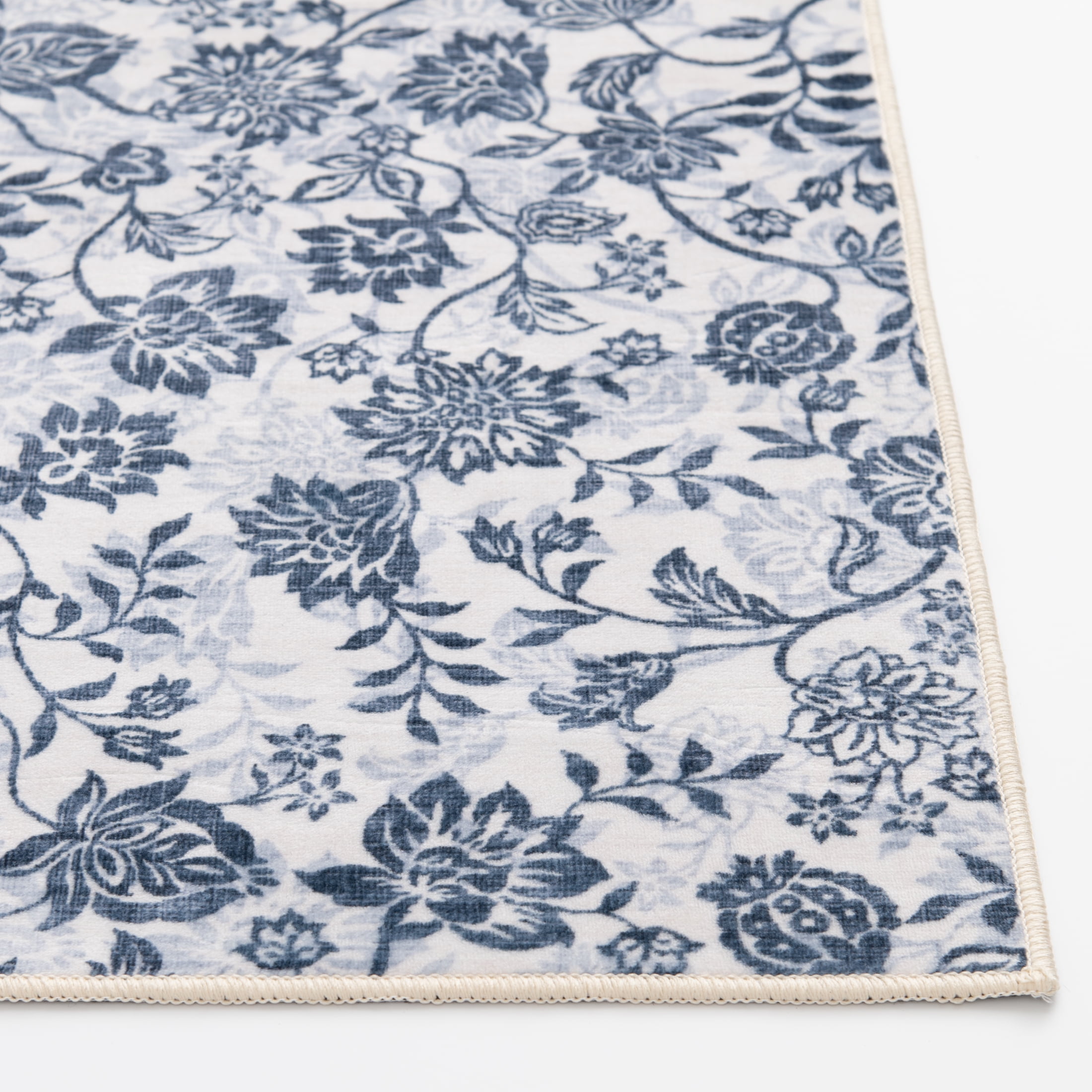 Mainstays Blue Floral Faux Fur Indoor Accent Rug, 36 in x 56 in