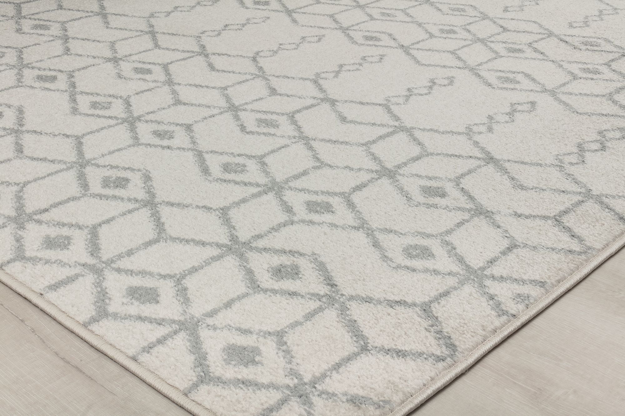 Mason Brooks Ryder KN50A Pearl Drops Moroccan Tribal White Area Rug, 2'6" x 4'