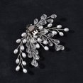 thumbnail image 3 of Elegante Crystal Pearl Shoes Clip 2pcs Sparkling Floral Women # 39; s Clip de decoración de tacón alto Diy Shoe Hebilla Accesorios para mujeres, Silver Feliz Sencillez, 3 of 4