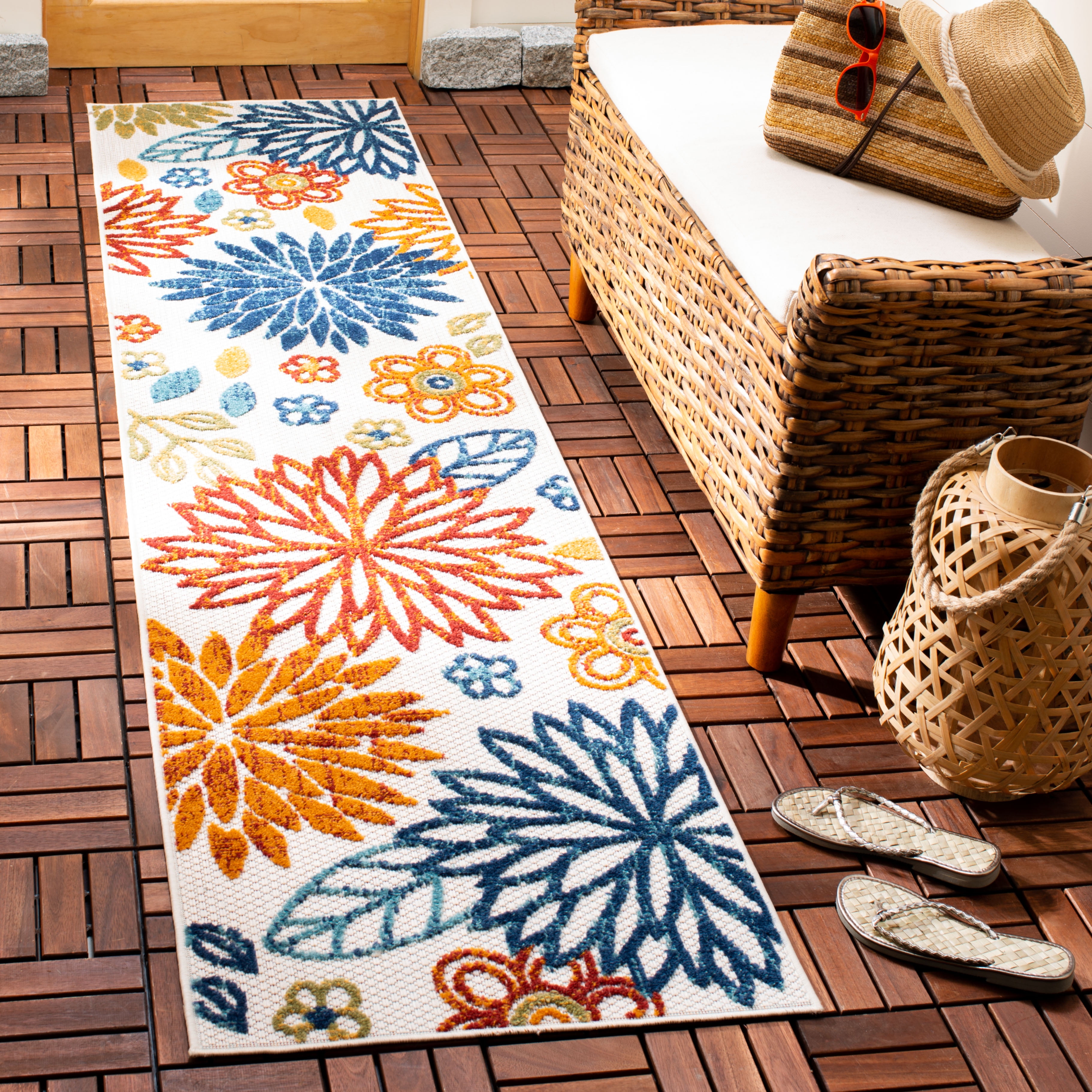 SAFAVIEH Cabana Siomha Floral Indoor/Outdoor Runner Rug, Creme/Red, 2' x 14'