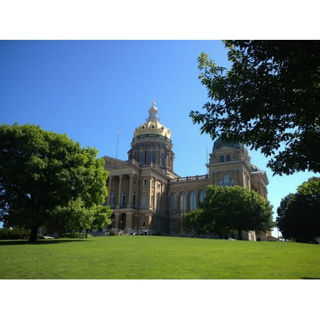 Iowa State Capitol Building - Canvas Print Iowa Building State Capitol Des Moines Capitol Stretched Canvas 10 x 14