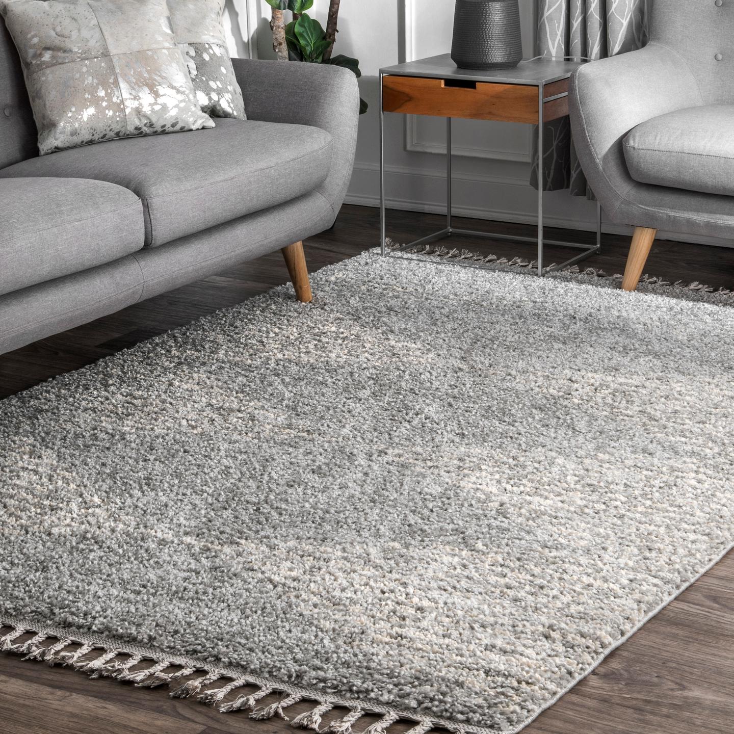 nuLOOM Sadie Moroccan Diamond Tassel Shag Area Rug
