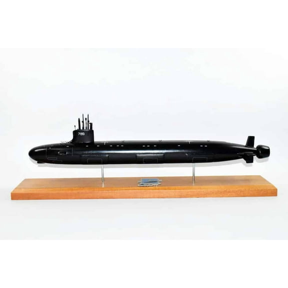 USS Indiana (SSN-789) Submarine Model,US Navy,20 Scale Model,Mahogany,Virginia Class Block III