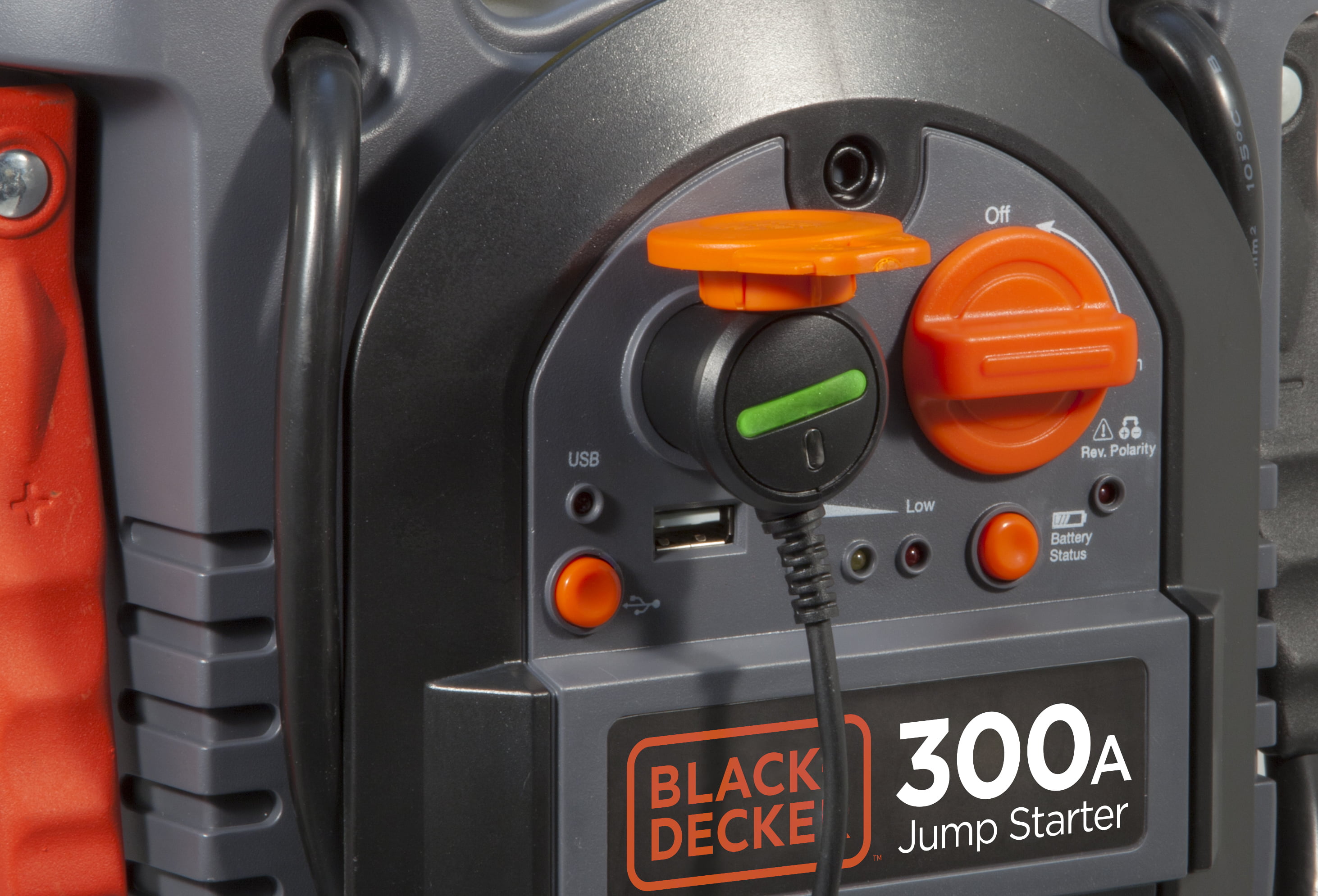 BLACK+DECKER J312B Jump Starter 600 Peak/300 Instant Amps Battery Clamps 