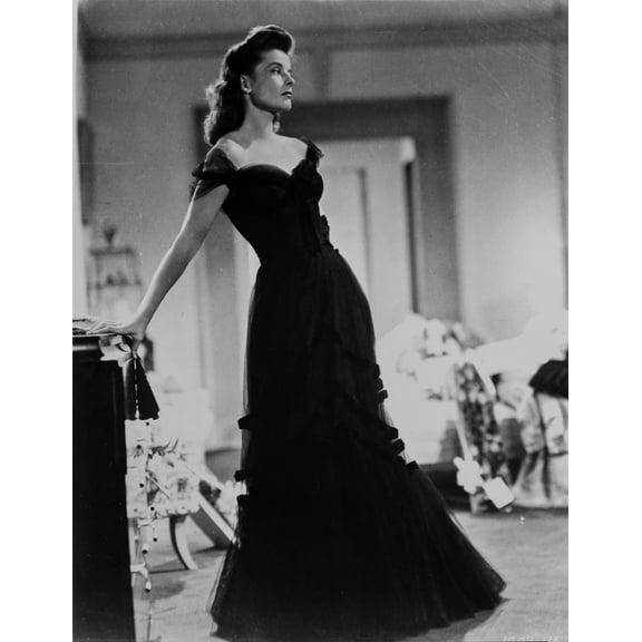 Katharine Hepburn with Black Dress in Black and White Photo Print (24 x 30)