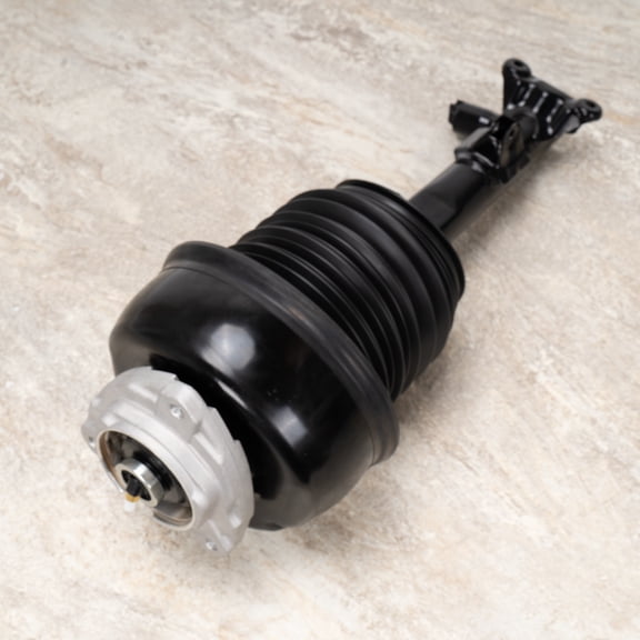 Front Left Air Suspension Shock Strut for Mercedes W218 CLS400 CLS550 RWD 2012-18