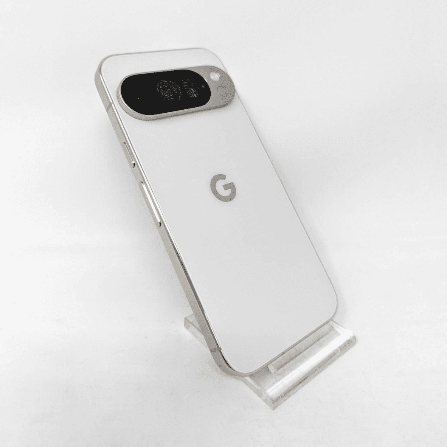 Google Pixel 10 Pro 5G 128GB G4QUR USA Factory Unlocked 6.3" 16GB RAM Smartphone - Porcelain