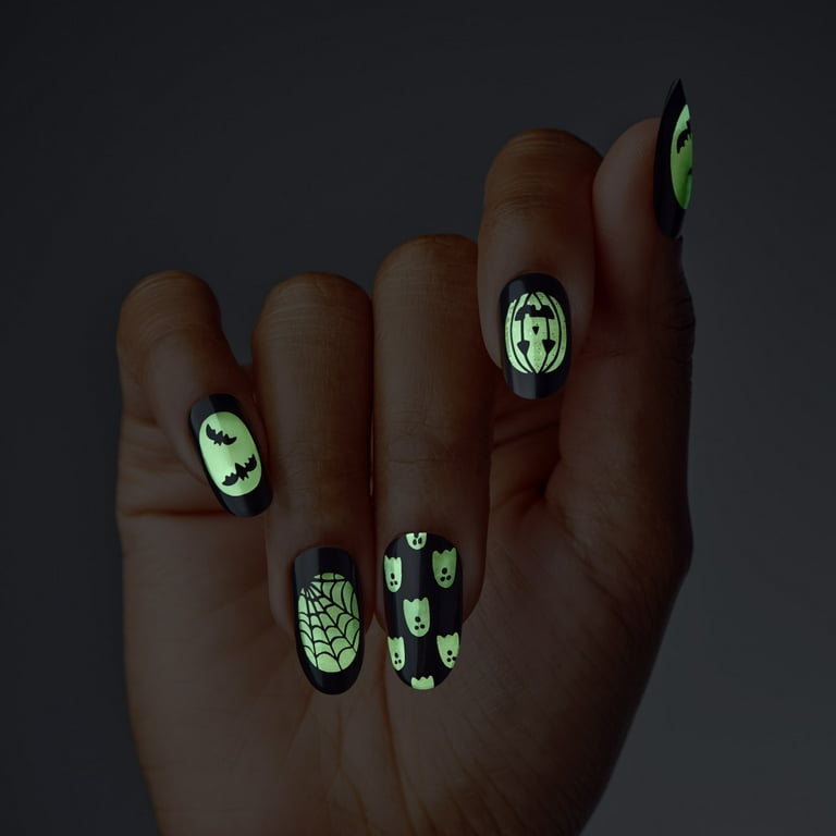 KISS Voguish Fantasy Glow in the Dark, Press On Nails, The