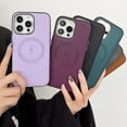 thumbnail image 3 of Pouriphone14pluscase-havedifferentcolors-SideleathermagSafe, 3 of 5