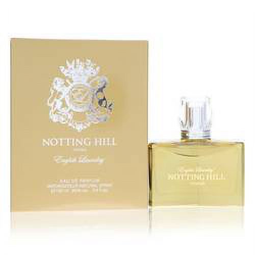 notting hill eau de parfum spray por lavandería inglesa english laundry modelo frasco cuadrado de vidrio con líquido amarillo pálido y tapa translúcida; caja dorada con escudo heráldico plateado y texto del nombre, vista frontal sobre fondo blanco. Fragancia femenina tipo eau de parfum, a menudo usada como perfume diario.