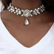 thumbnail image 4 of Elegante collar encanto perla simulada y diamantes de imitación cuentas gargantilla collar para mujer (plata), 4 of 5
